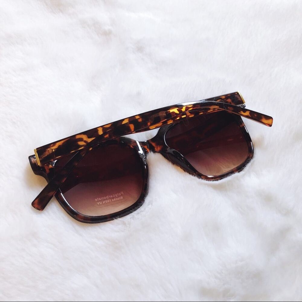 Cora Tortoise Brown Classic Square Sunglasses - Picture 7 of 9
